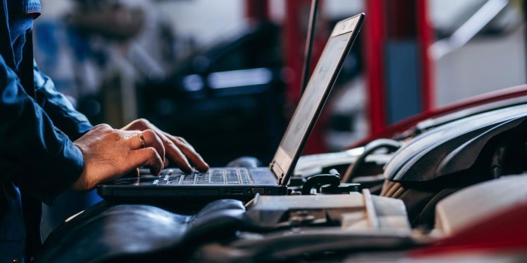 Common Signs of a Failing Throttle Actuator