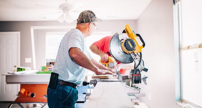 How to Choose the Right Contractor for Your Home Renovations